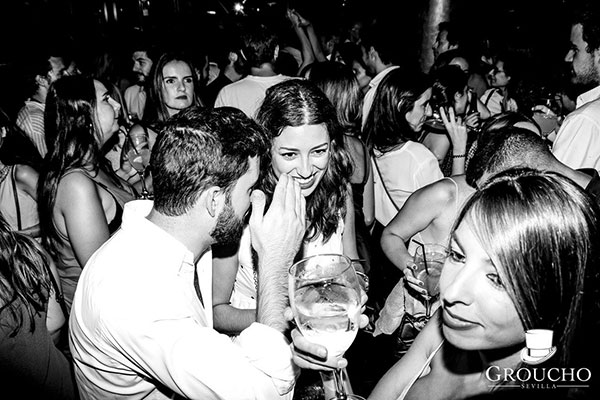 Sala Groucho en Sevilla para despedidas